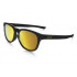 Oakley Stringer